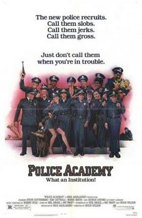 Loca academia de policí­a (1984) - Película
