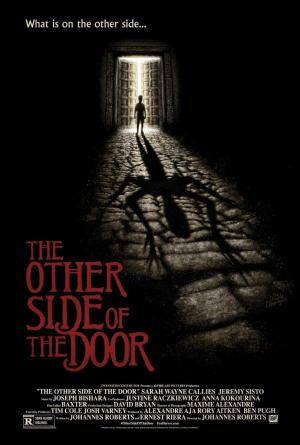 El otro lado de la puerta (2016) - Película